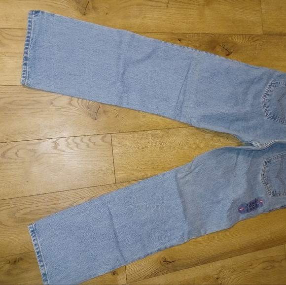 COPY - Men Levi's Jean's 505 - Picture 4 of 5